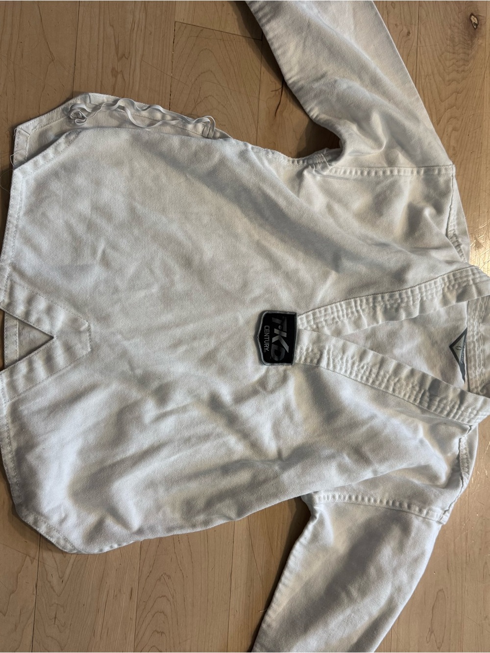 White kids  Martial Arts karate Top size 0, 6-8 year old